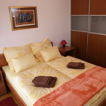 Prestige Apartman Загреб Экстерьер фото