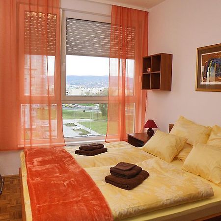 Prestige Apartman Загреб Экстерьер фото
