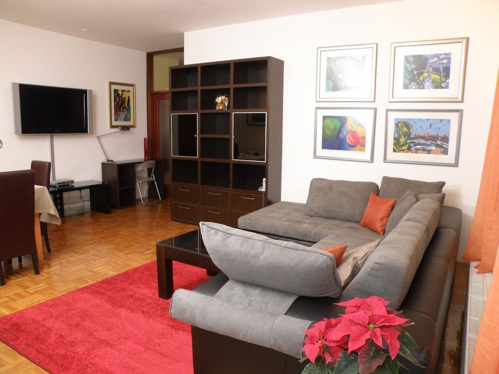 Prestige Apartman Загреб Экстерьер фото